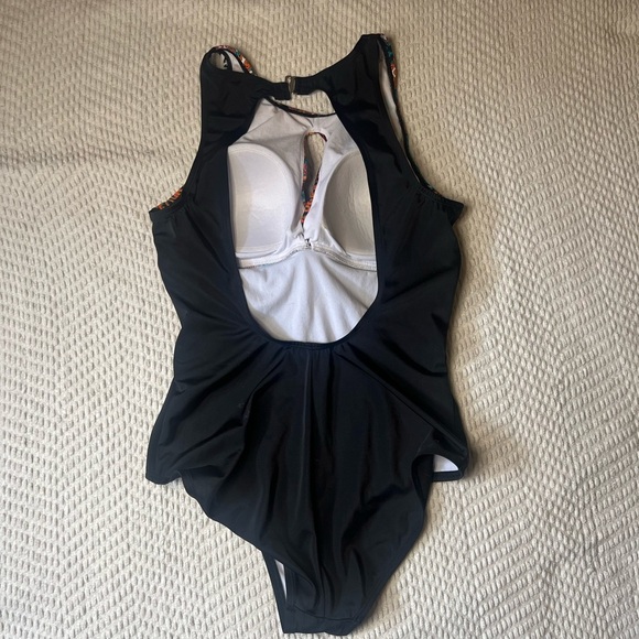 🖤Jantzen One Piece Swimsuit🖤 - Picture 5 of 6